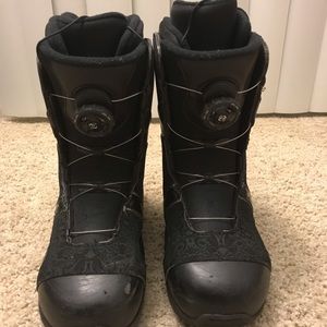 Snowboard Boots